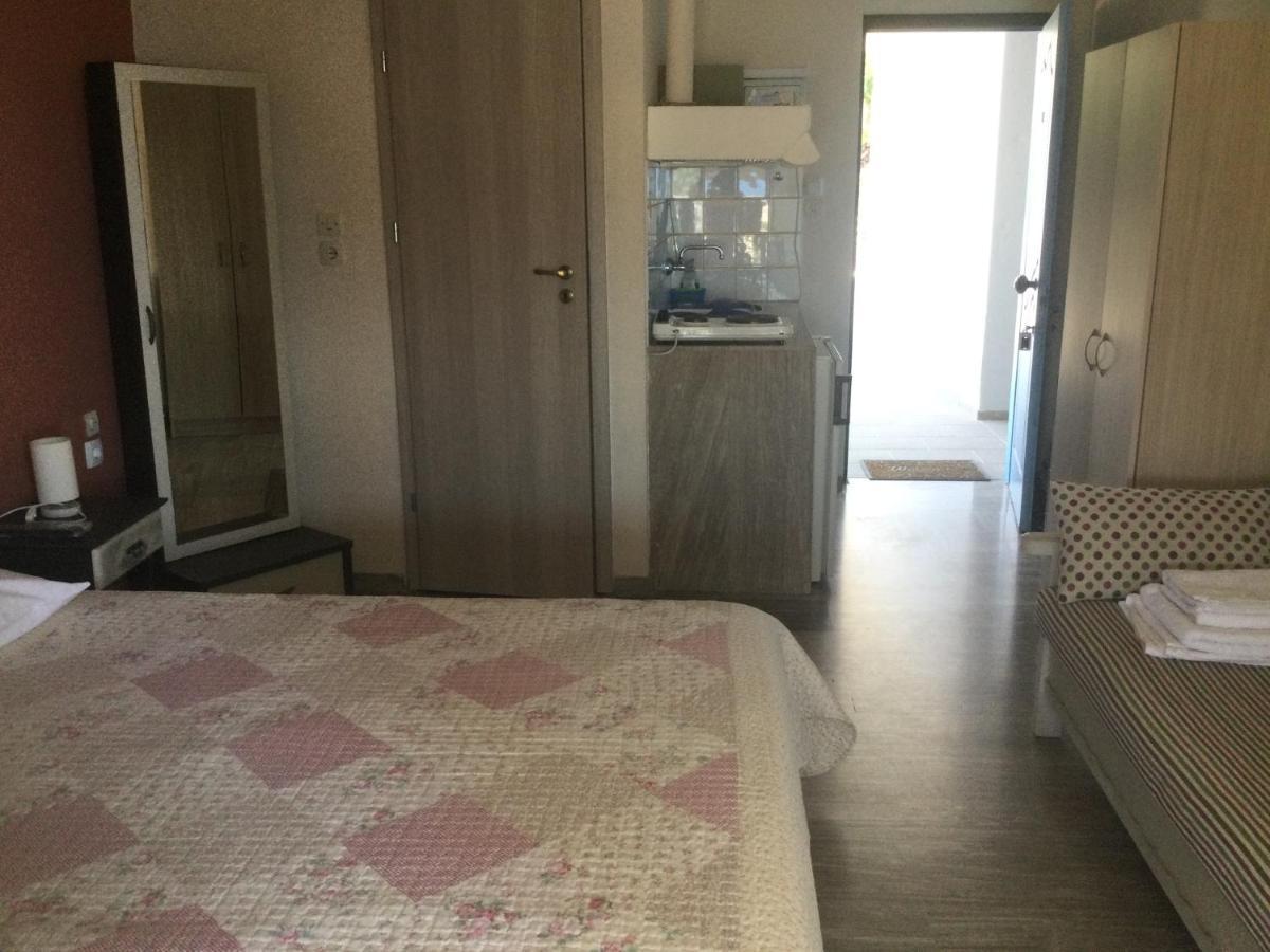 Alexandros Apartments Drepano  Ngoại thất bức ảnh