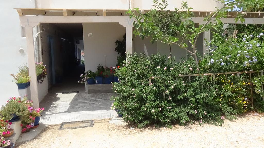 Alexandros Apartments Drepano  Ngoại thất bức ảnh