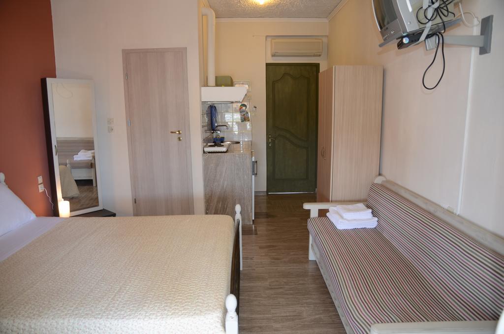 Alexandros Apartments Drepano  Ngoại thất bức ảnh