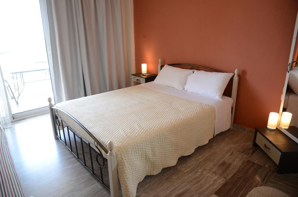 Alexandros Apartments Drepano  Ngoại thất bức ảnh